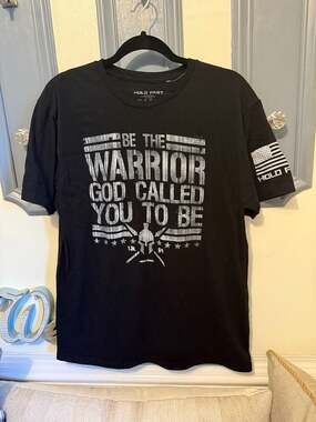 Hold Fast Be The Warrior God Called You To Be Men's T-Shirt